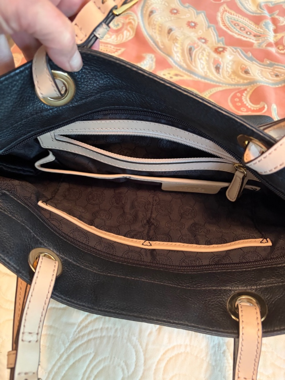 Purse - Picture 4 of 4